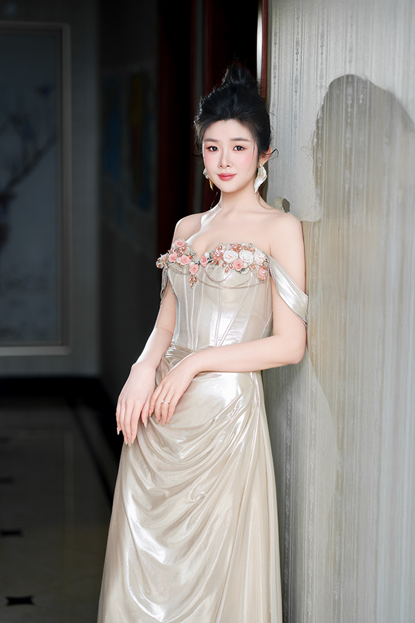 米兰时尚化妆美甲培训学校安阳15年口碑美业名校